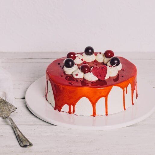 Red Velvet Deluxe Cake